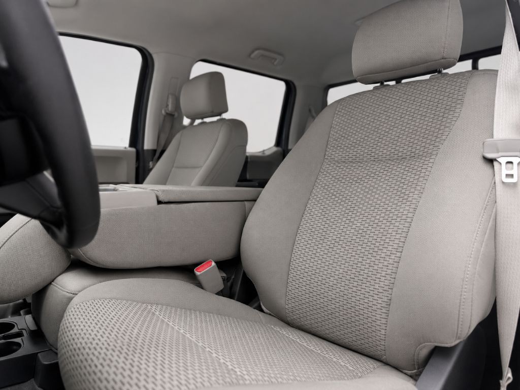 2015 Ford F-150 Image 9