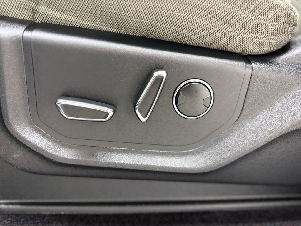 2015 Ford F-150 Image 10