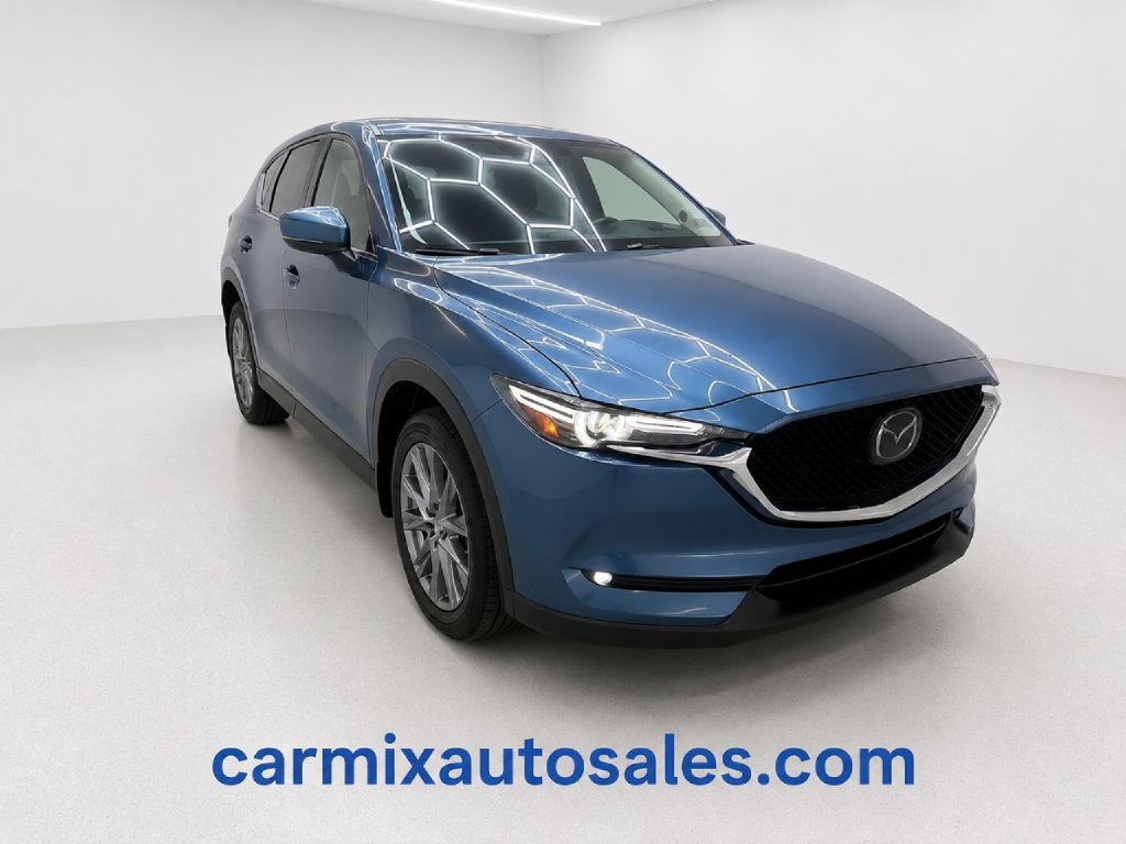 2019 Mazda CX-5 Image 1