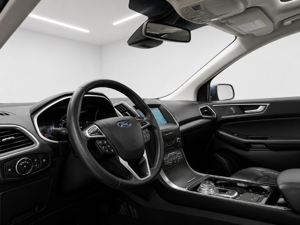 2019 Ford Edge Image 40