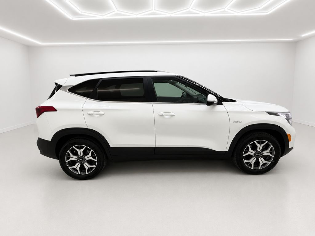 2022 Kia Seltos Image 2