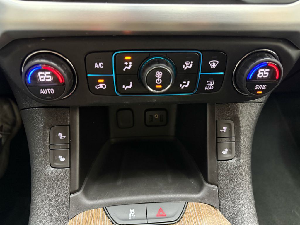 2019 GMC Acadia Image 18