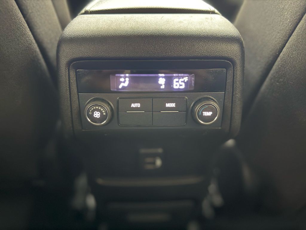 2019 GMC Acadia Image 22