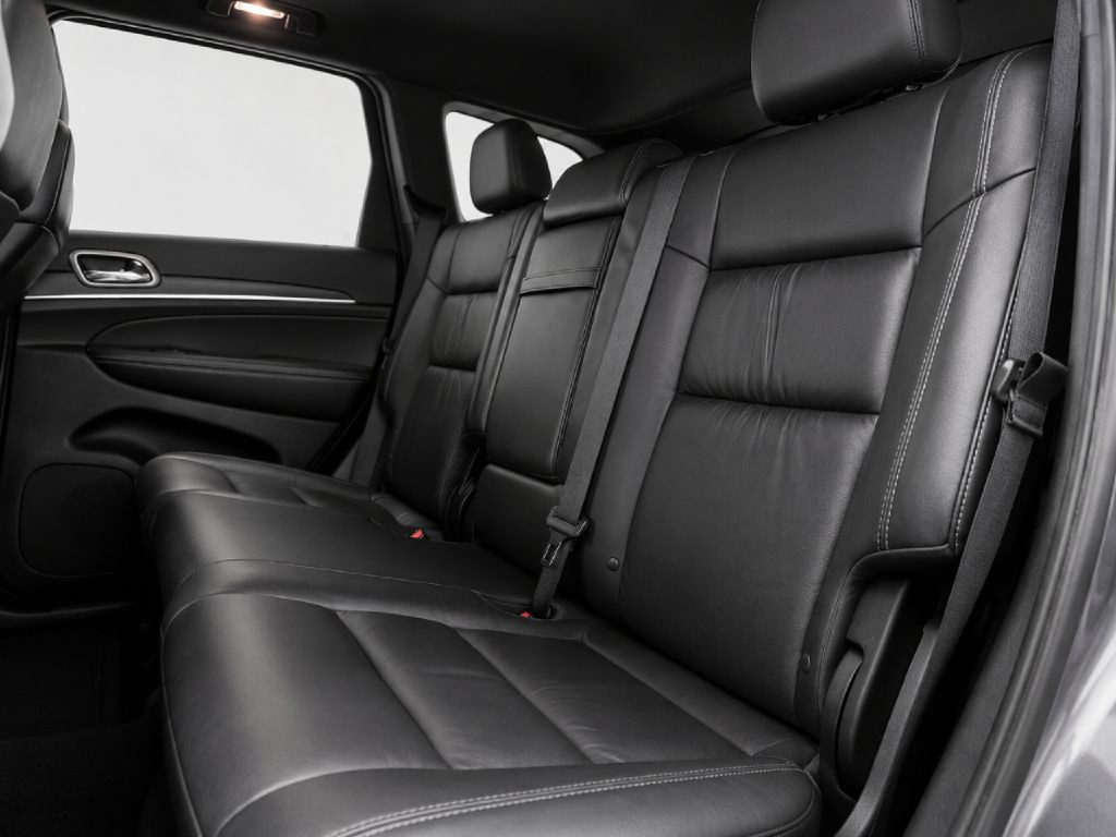 2014 Jeep Grand Cherokee Image 24