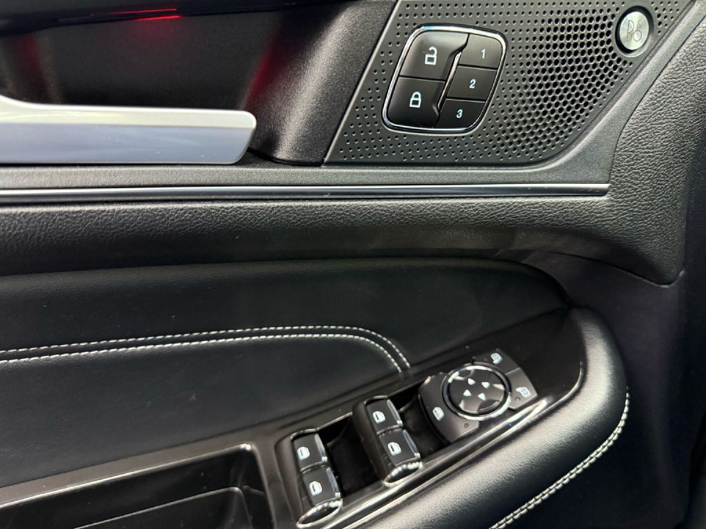 2020 Ford Edge Image 12