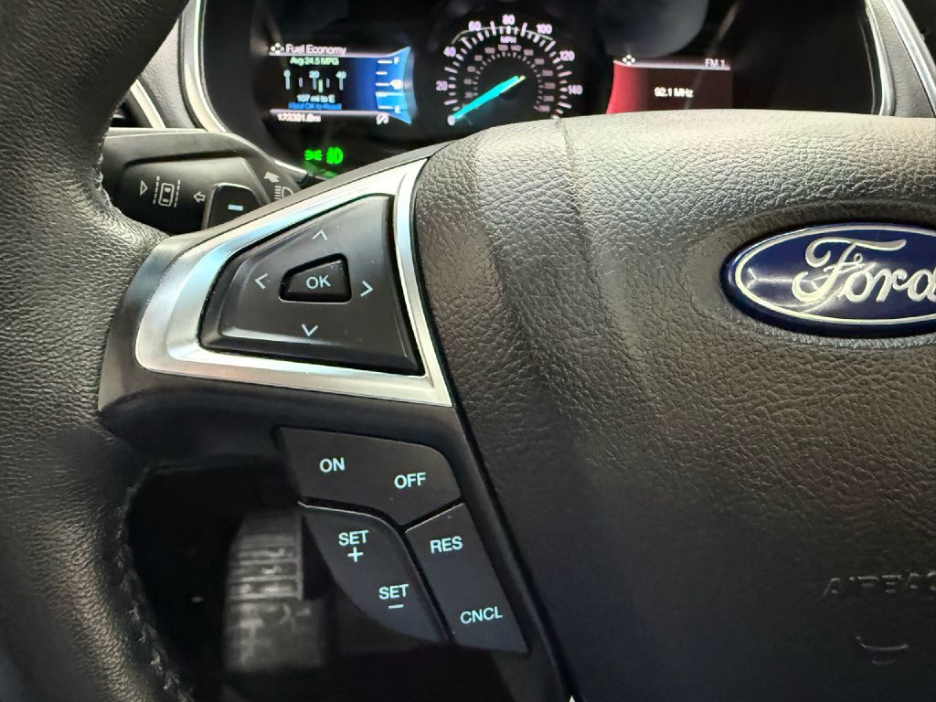 2020 Ford Edge Image 14