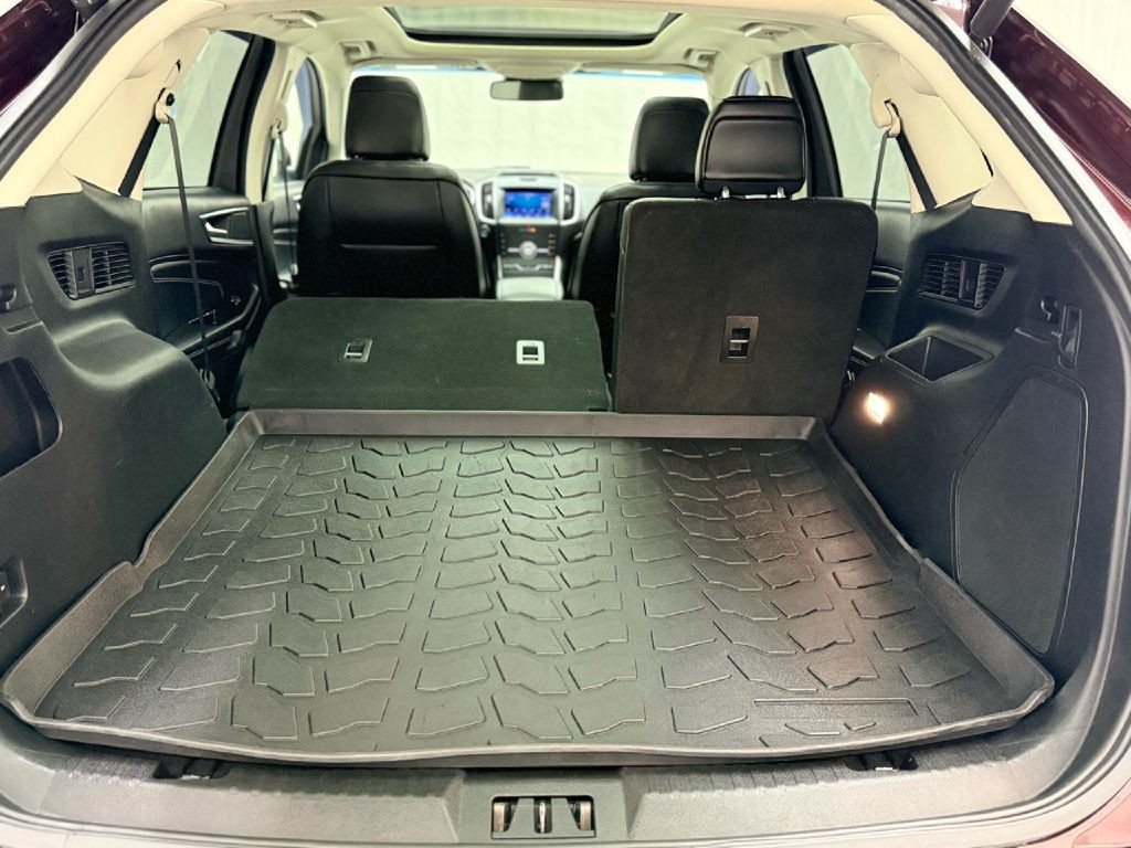 2020 Ford Edge Image 26