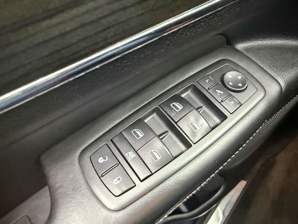 2015 Jeep Grand Cherokee Image 12