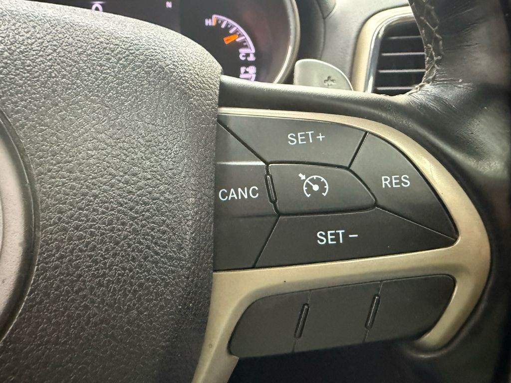 2015 Jeep Grand Cherokee Image 15