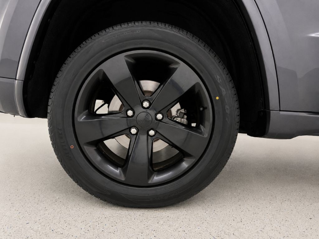 2015 Jeep Grand Cherokee Image 33