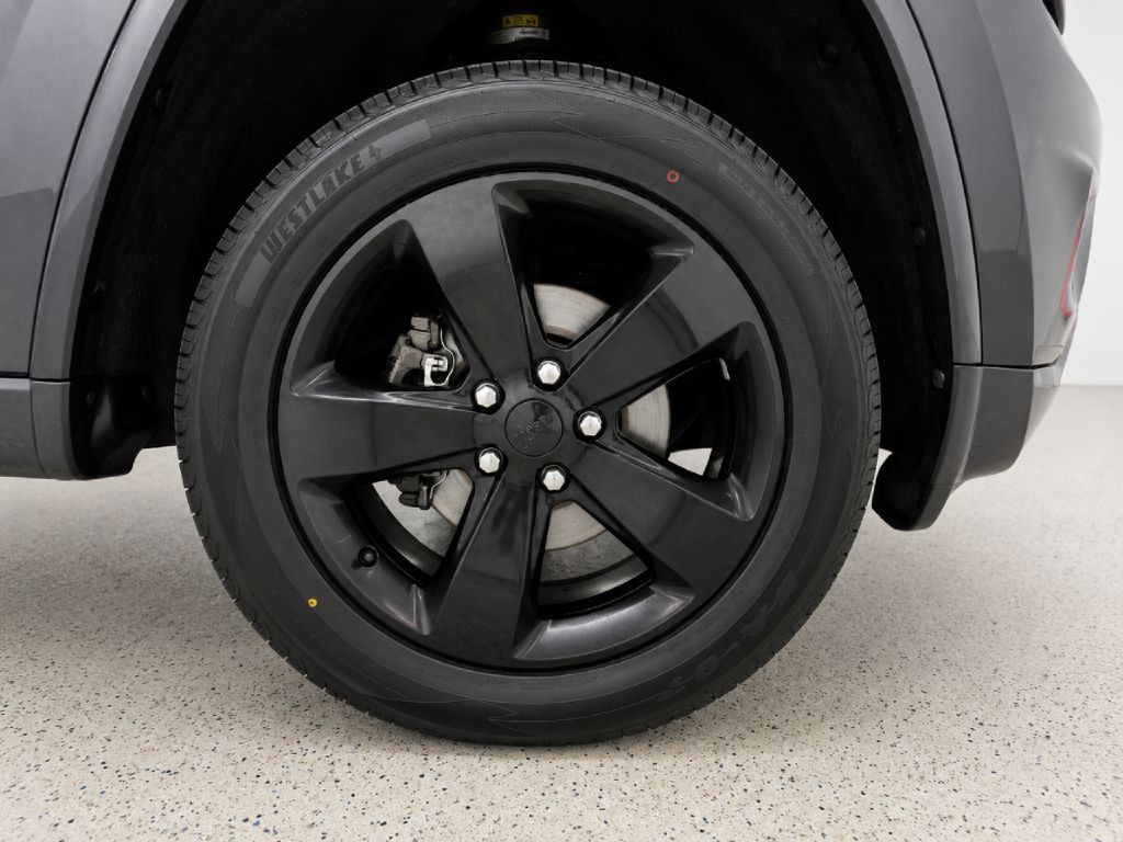 2015 Jeep Grand Cherokee Image 34