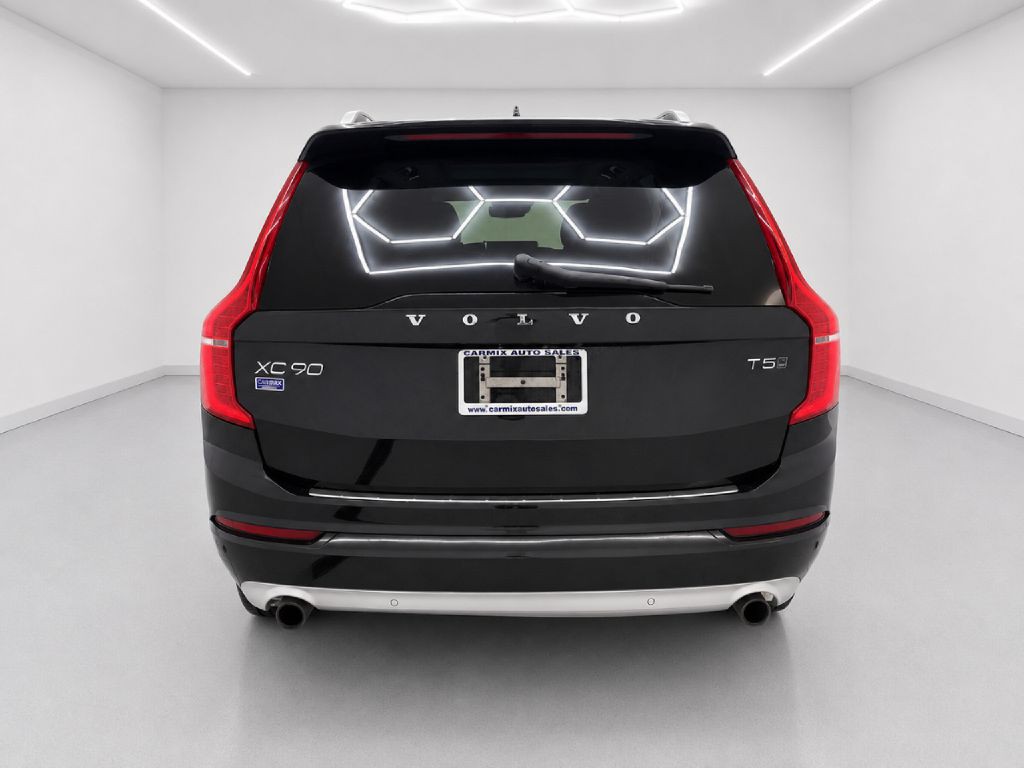 2018 Volvo XC90 Image 4