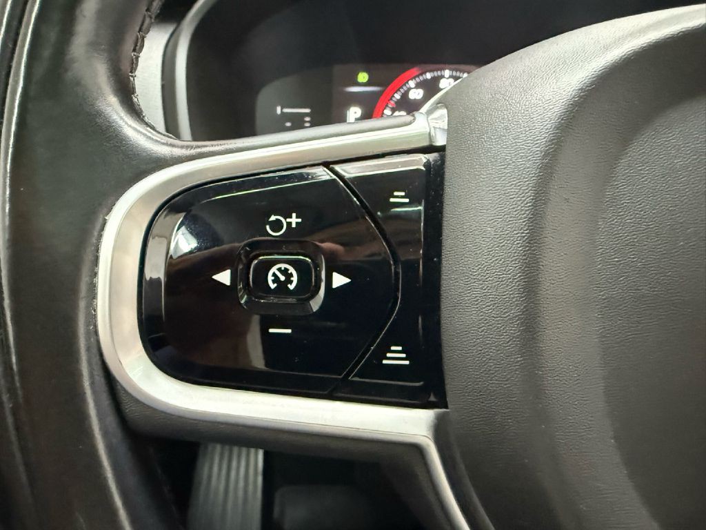 2018 Volvo XC90 Image 15