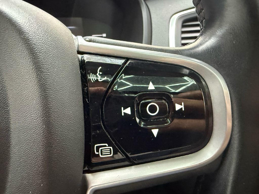 2018 Volvo XC90 Image 16