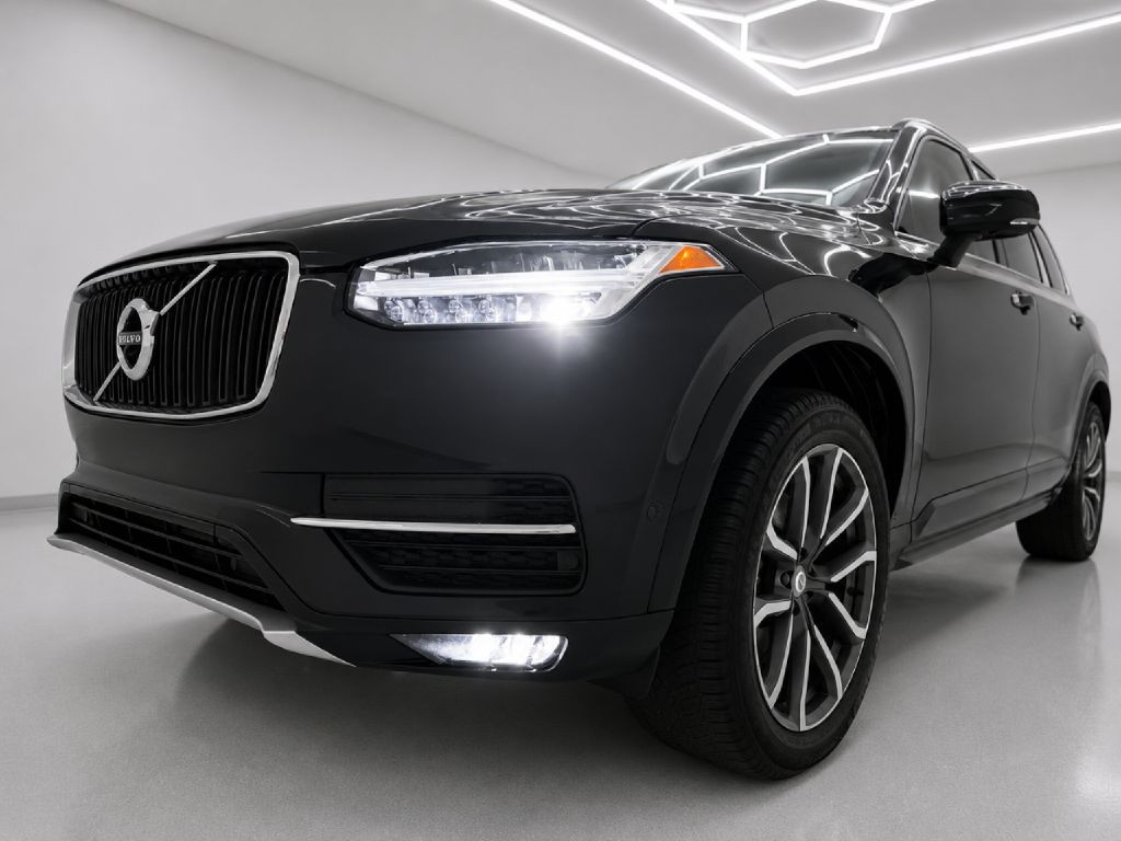 2018 Volvo XC90 Image 40