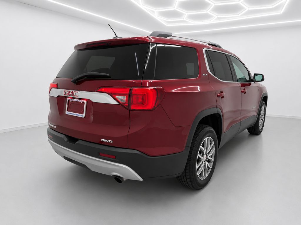 2017 GMC Acadia Image 3