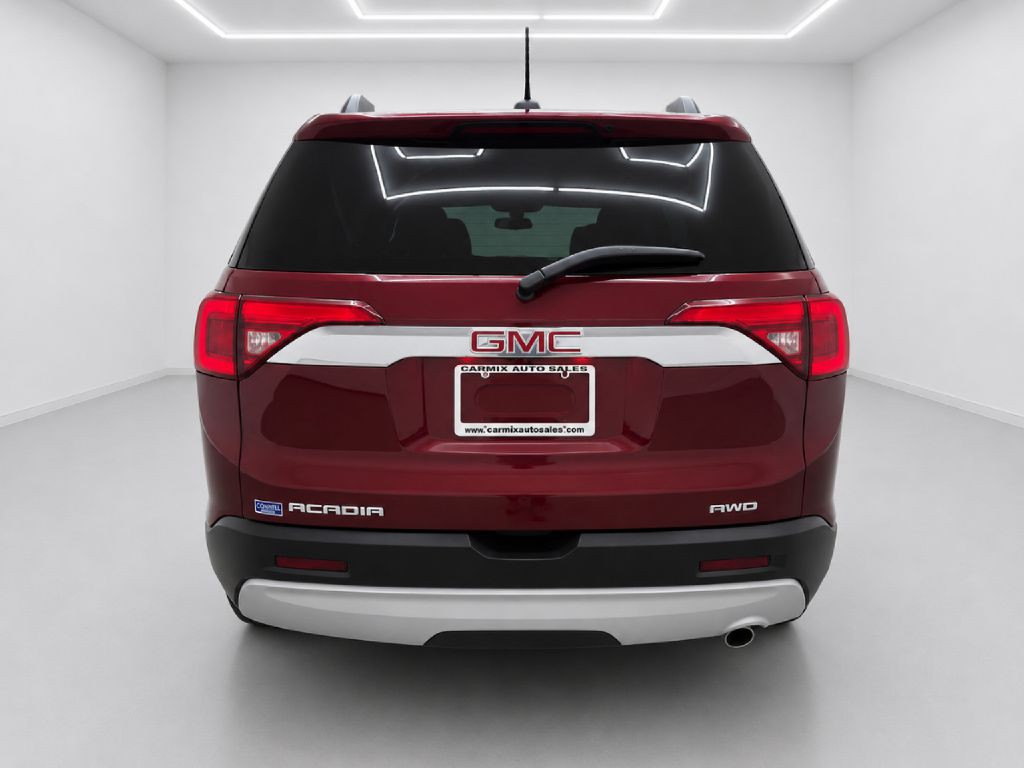 2017 GMC Acadia Image 4