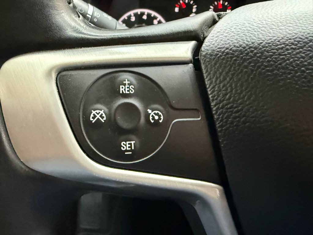 2017 GMC Acadia Image 13
