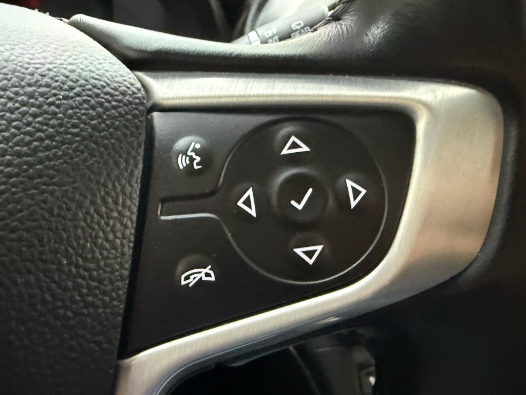 2017 GMC Acadia Image 14