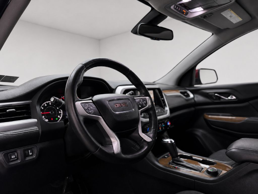2017 GMC Acadia Image 41