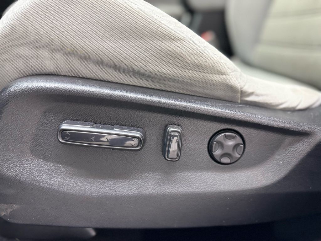 2017 Honda CR-V Image 10