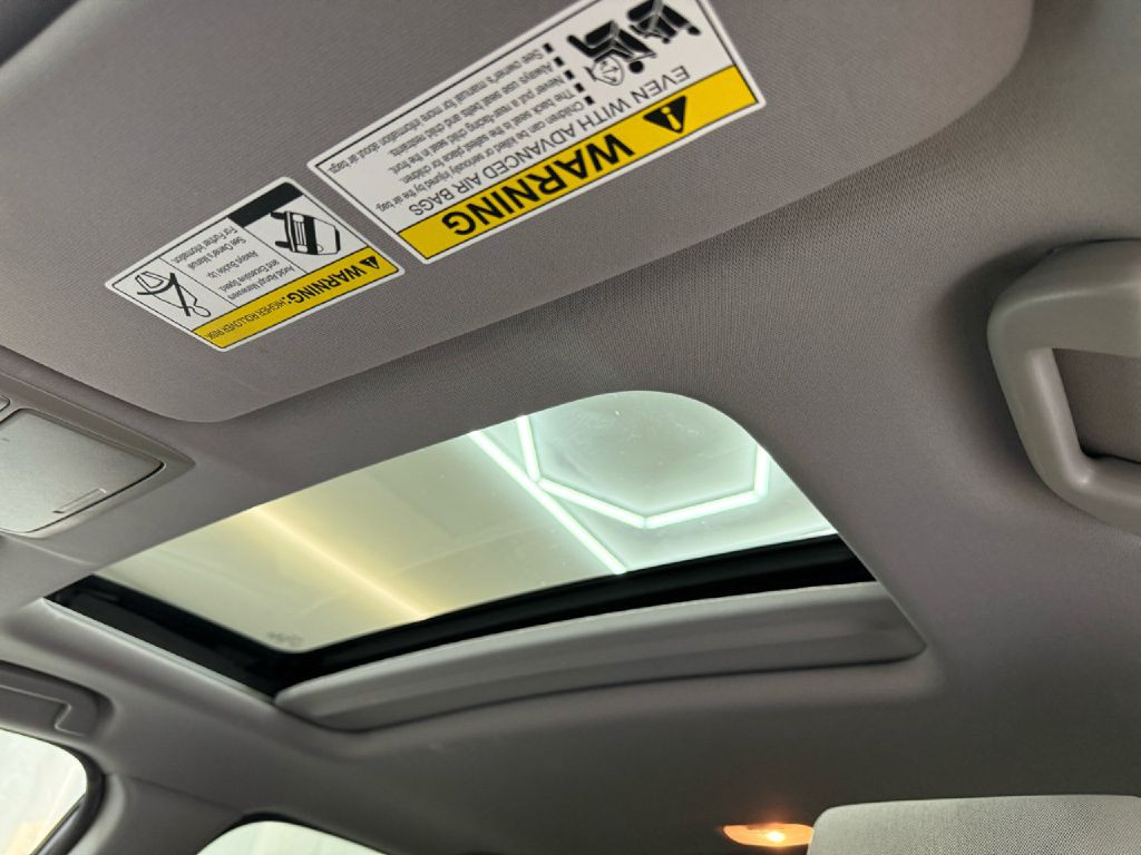2017 Honda CR-V Image 11
