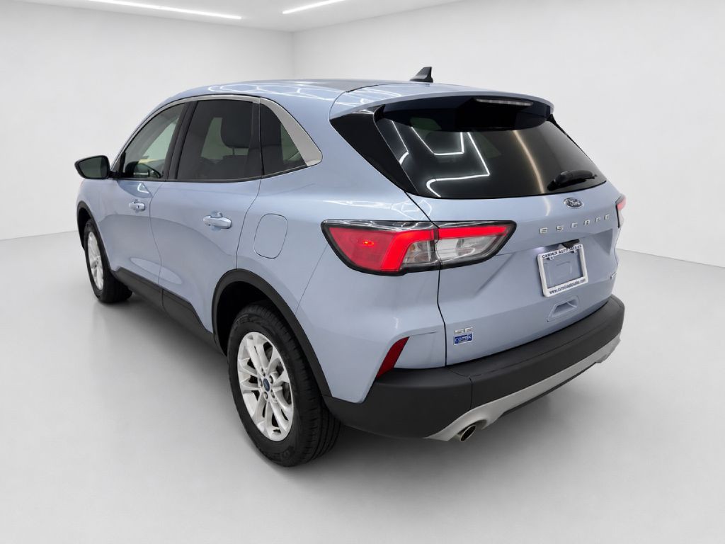 2022 Ford Escape Image 5