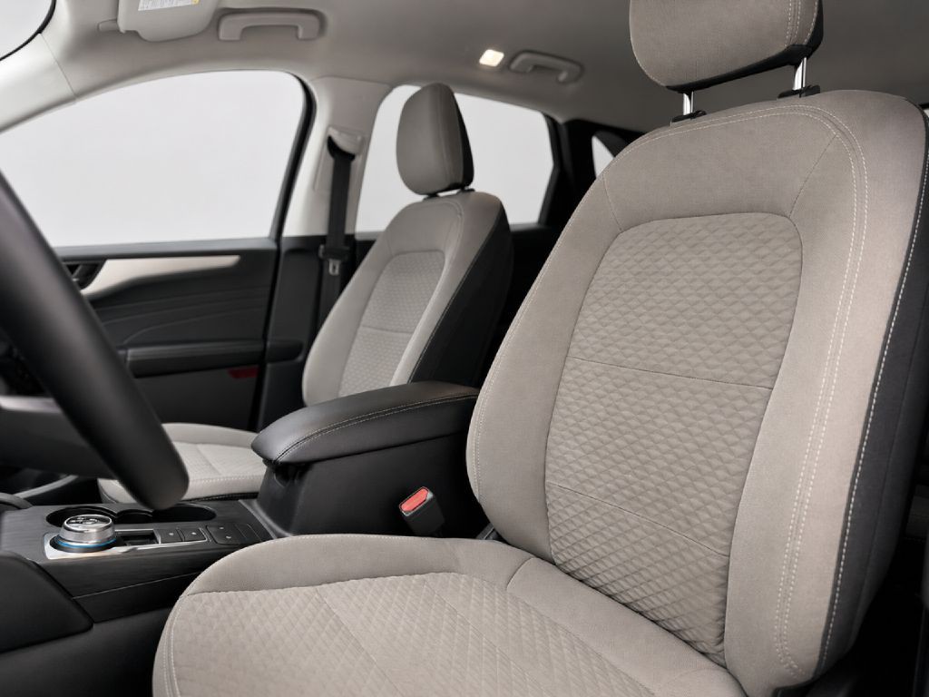 2022 Ford Escape Image 9