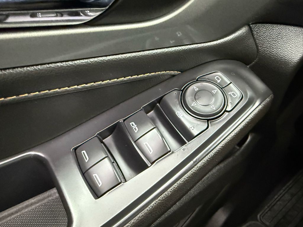 2021 Chevrolet Traverse Image 11