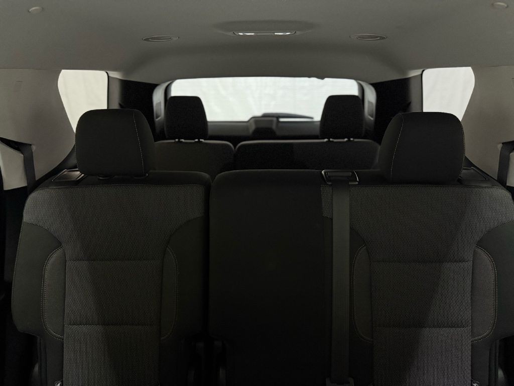 2021 Chevrolet Traverse Image 25