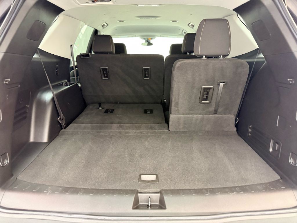 2021 Chevrolet Traverse Image 27