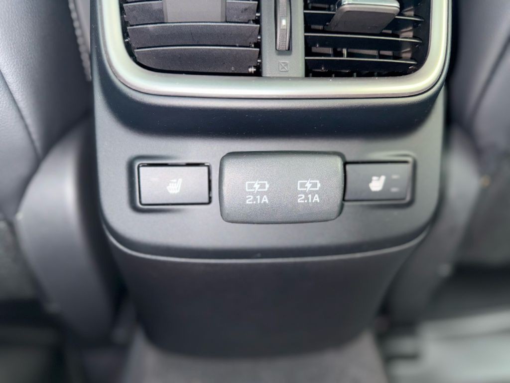 2022 Subaru Legacy Image 22
