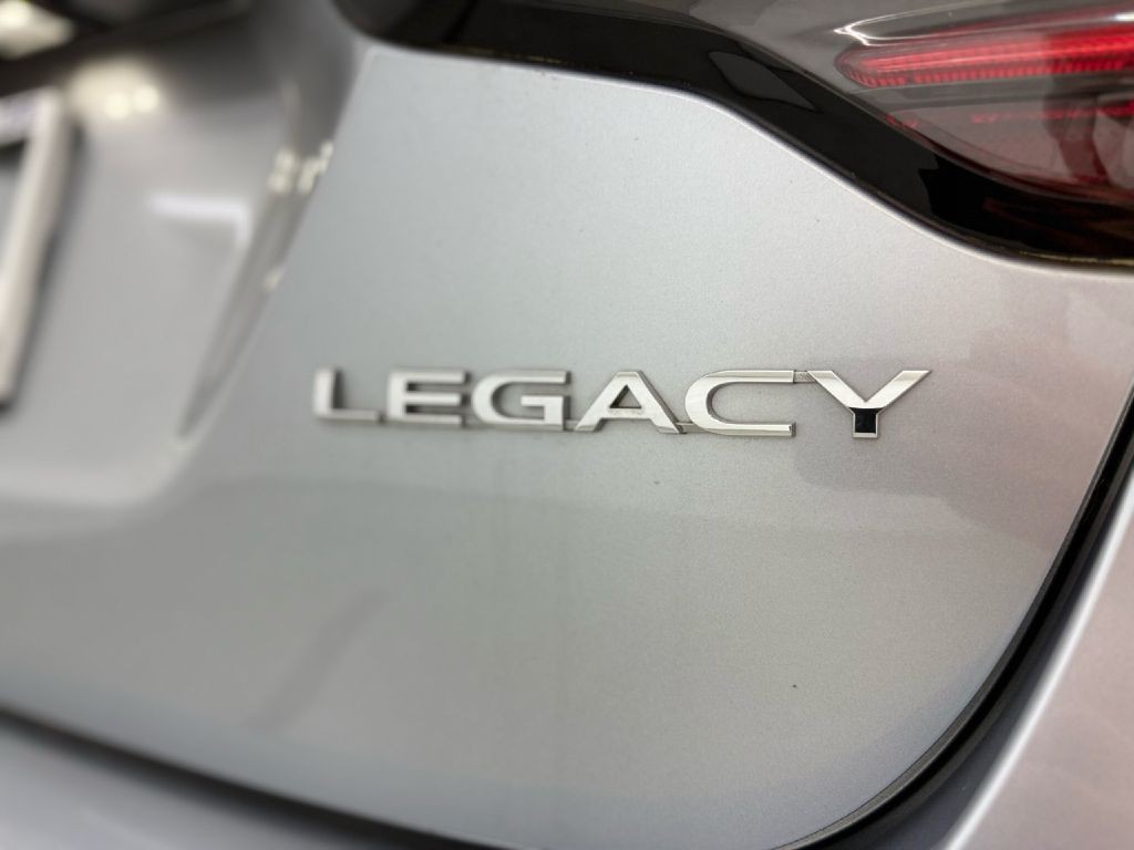 2022 Subaru Legacy Image 36