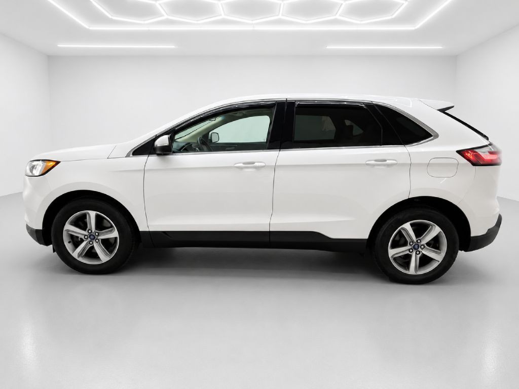 2019 Ford Edge Image 6