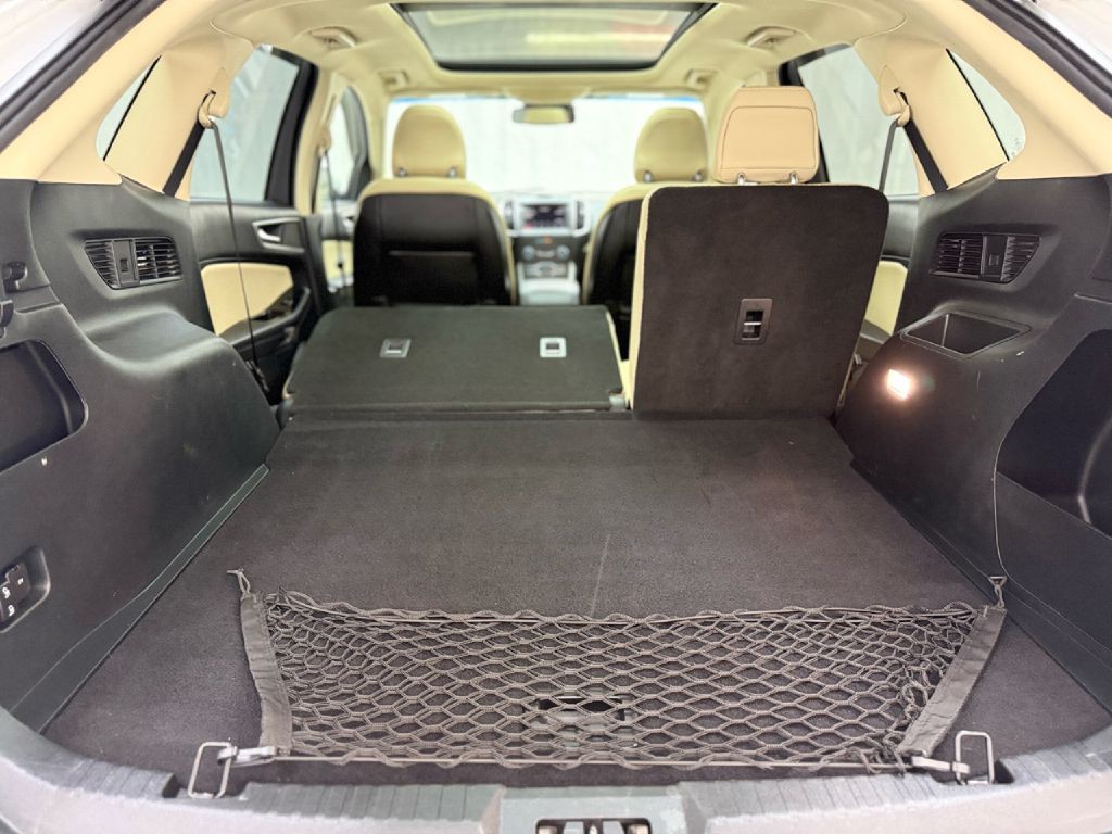 2019 Ford Edge Image 26