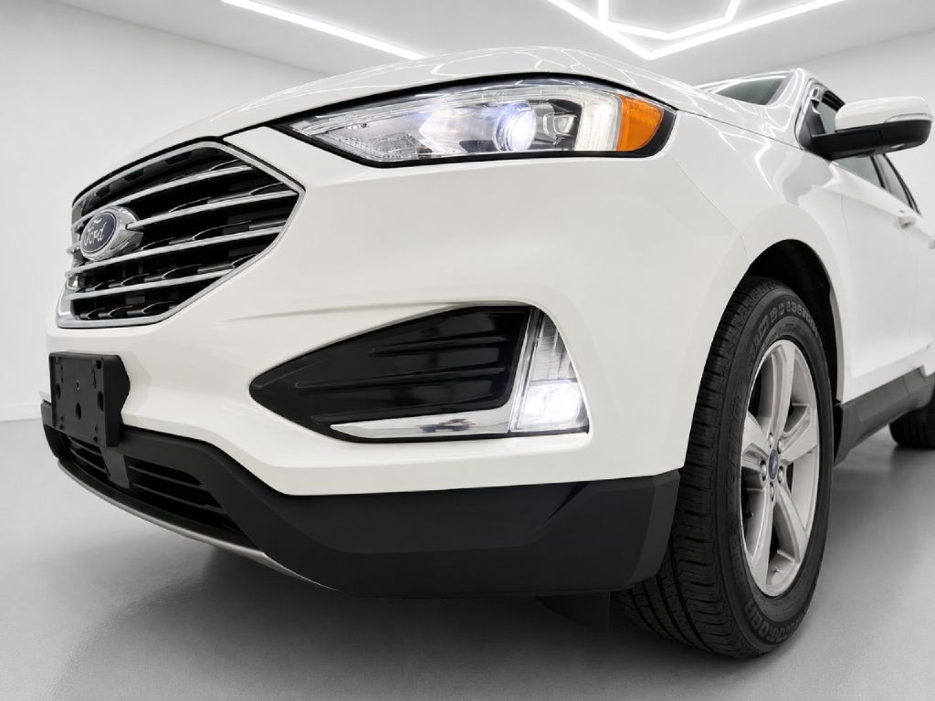 2019 Ford Edge Image 36