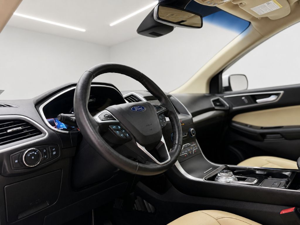 2019 Ford Edge Image 41