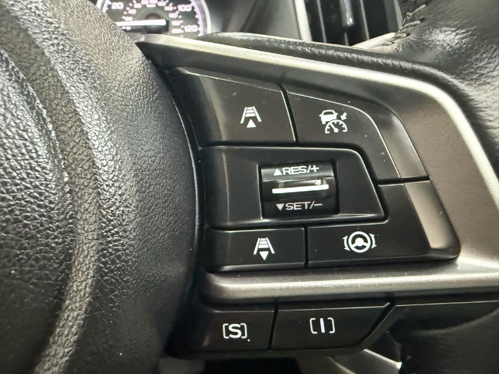 2023 Subaru Forester Image 15