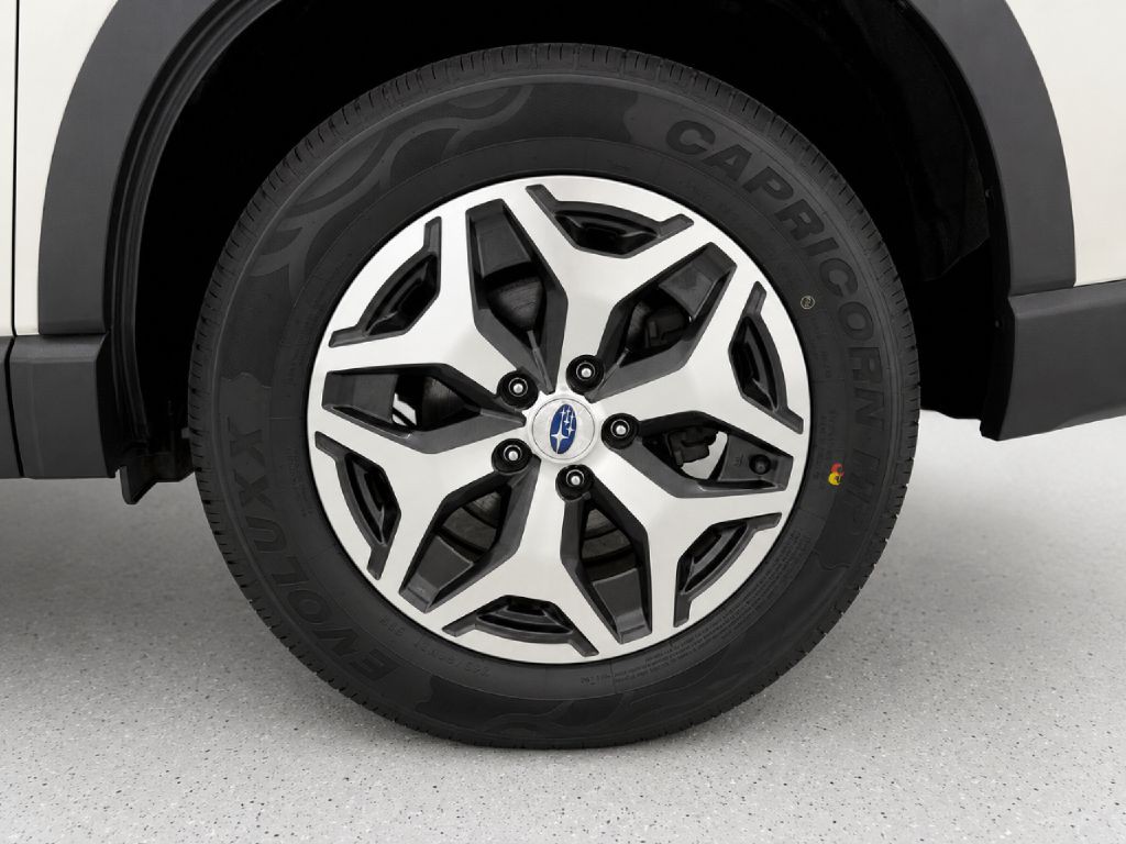 2023 Subaru Forester Image 30