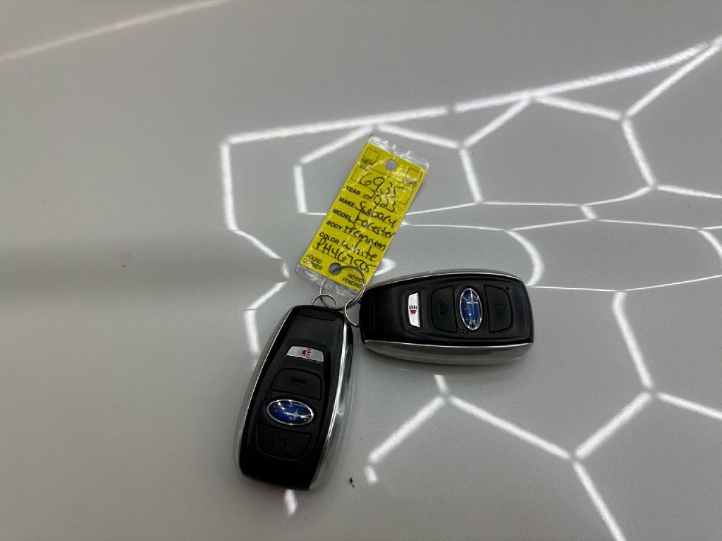 2023 Subaru Forester Image 40