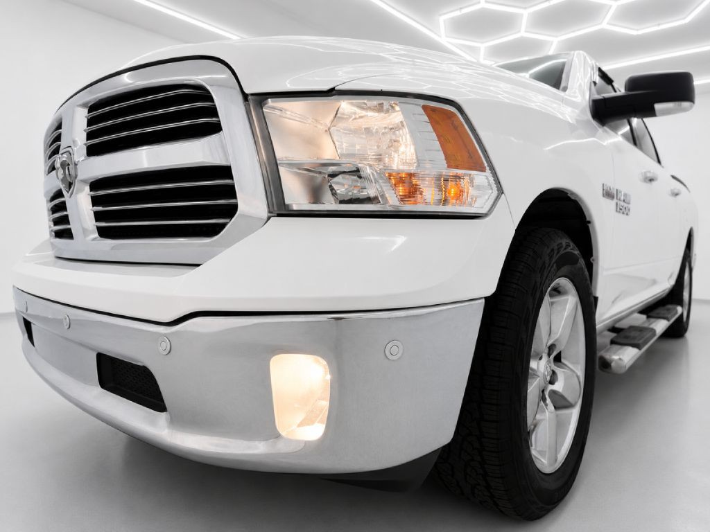 2018 RAM 1500 Image 32