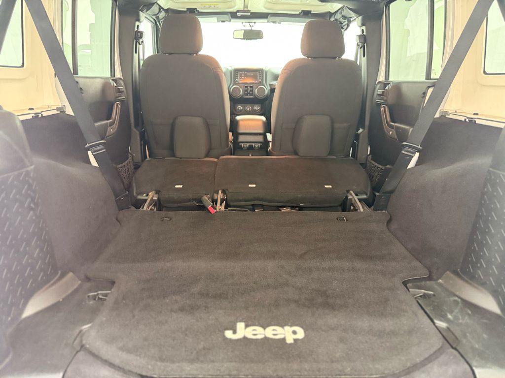 2017 Jeep Wrangler Unlimited Image 22