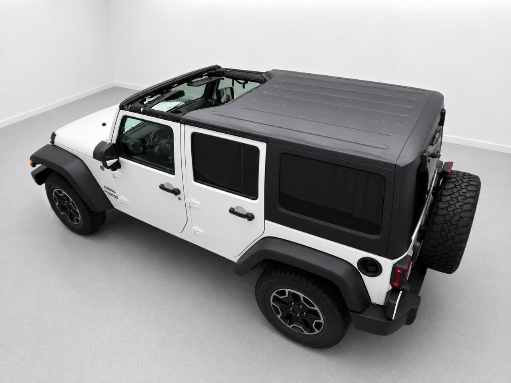 2017 Jeep Wrangler Unlimited Image 31