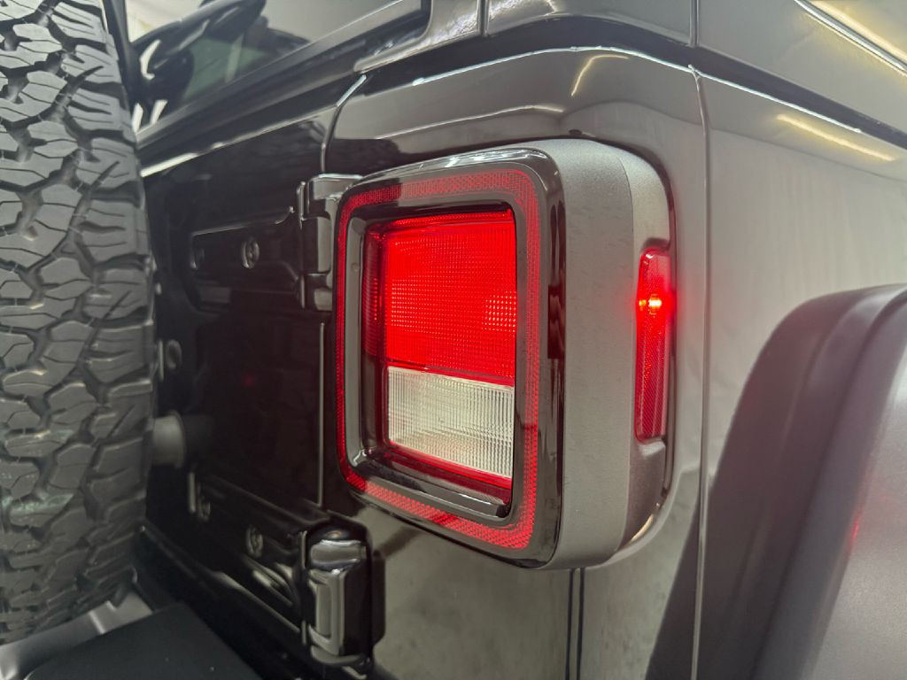 2021 Jeep Wrangler Unlimited Image 38