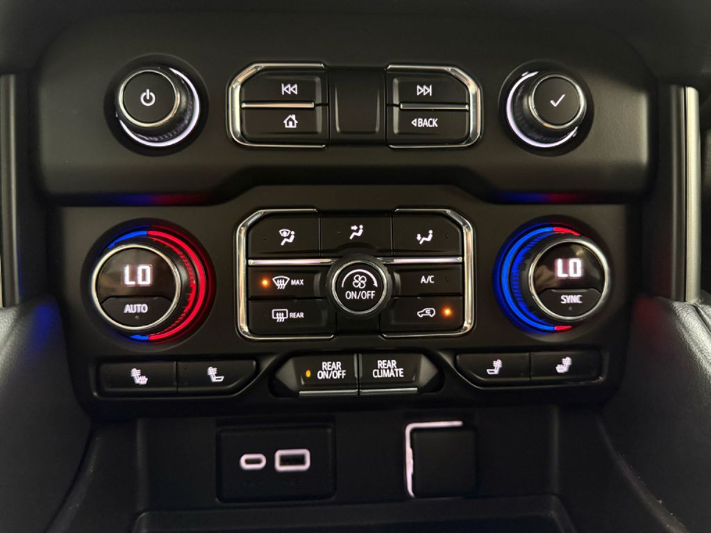 2021 Chevrolet Tahoe Image 19