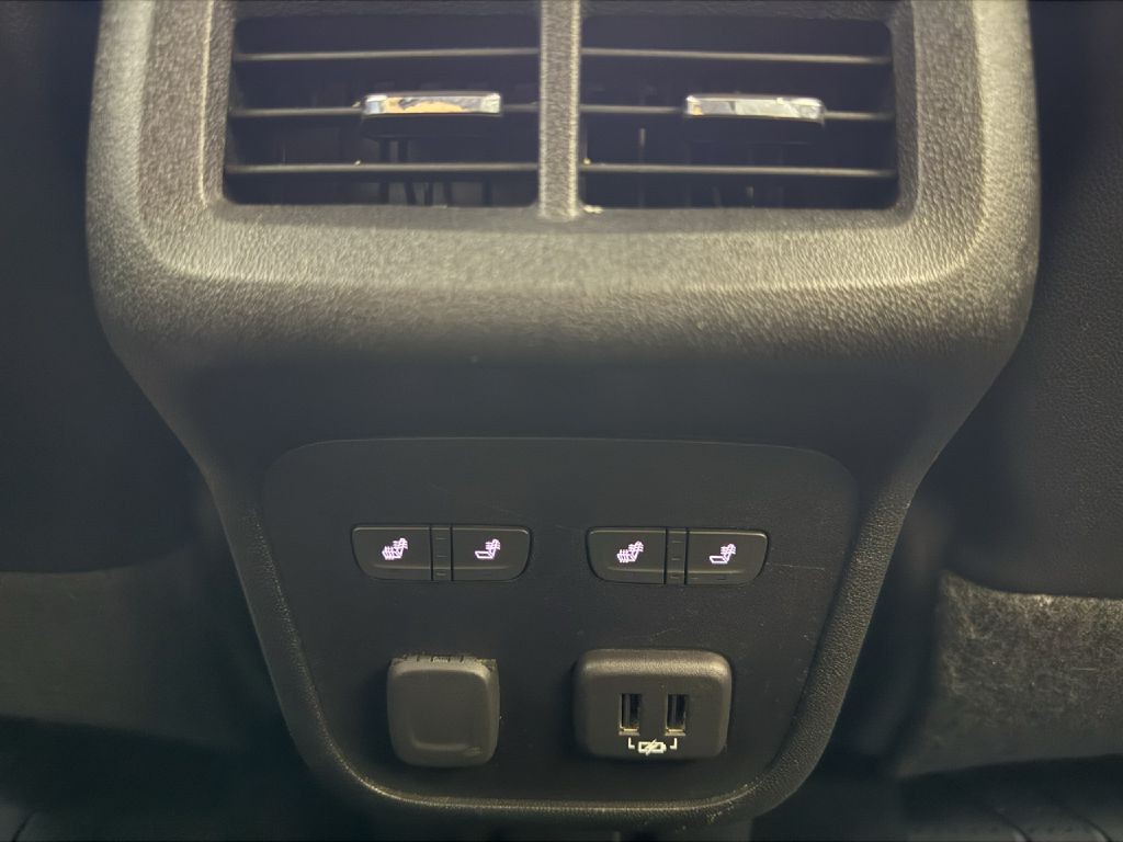 2018 Chevrolet Equinox Image 24