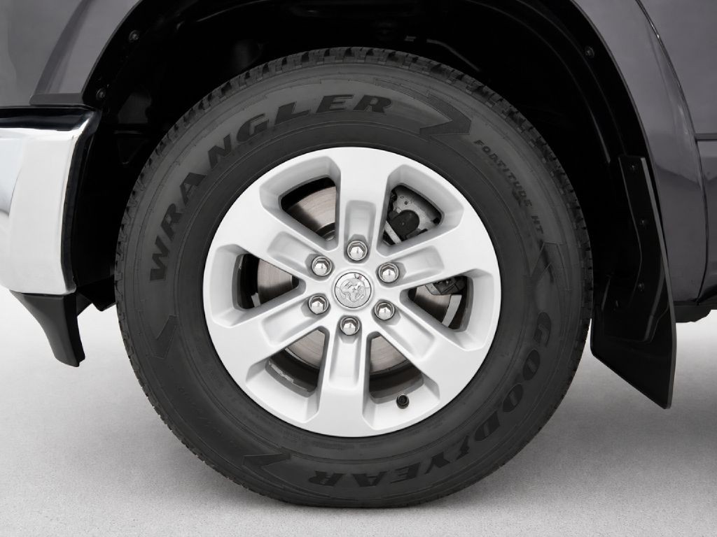 2019 RAM 1500 Image 27