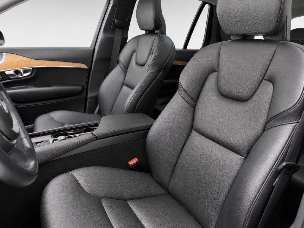 2022 Volvo XC90 Image 9
