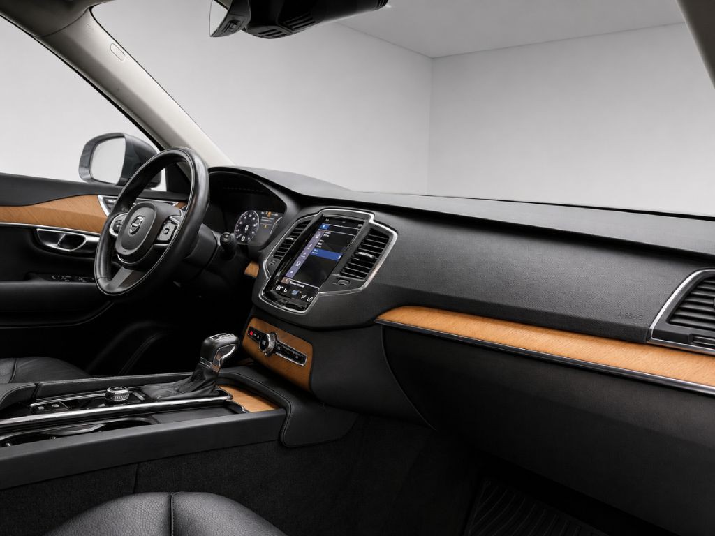 2022 Volvo XC90 Image 43