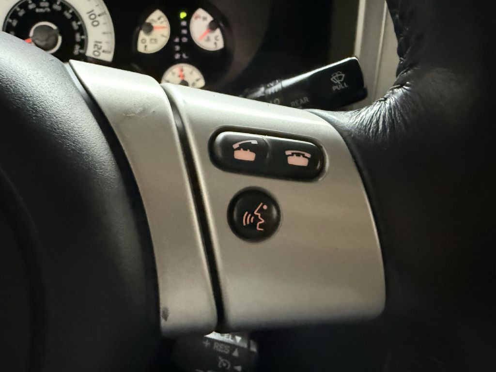 2014 Toyota FJ Cruiser Image 13